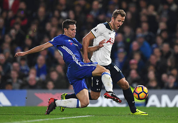 门一举反超 门一举反超